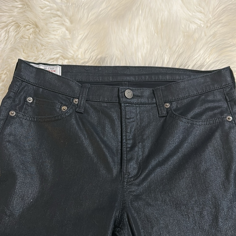 NWOT Gorgeous GAP Black Coated Denim Size 10 Straight Leg Style Mid-Rise
